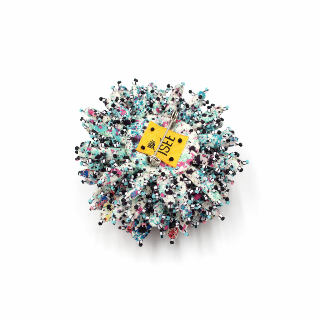 broche pompon Liberty