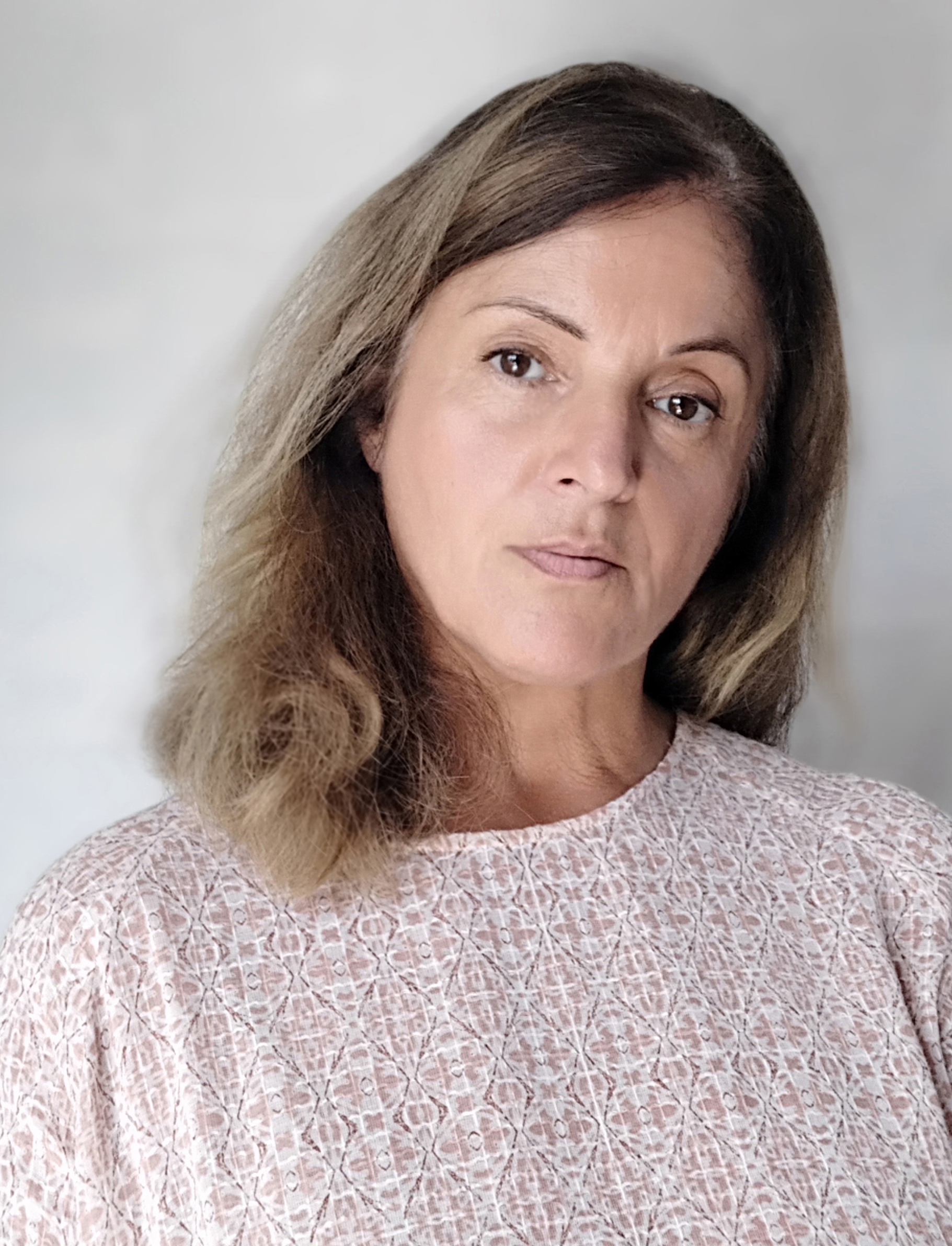 Portrait I. Mariana 09:2025 cadré